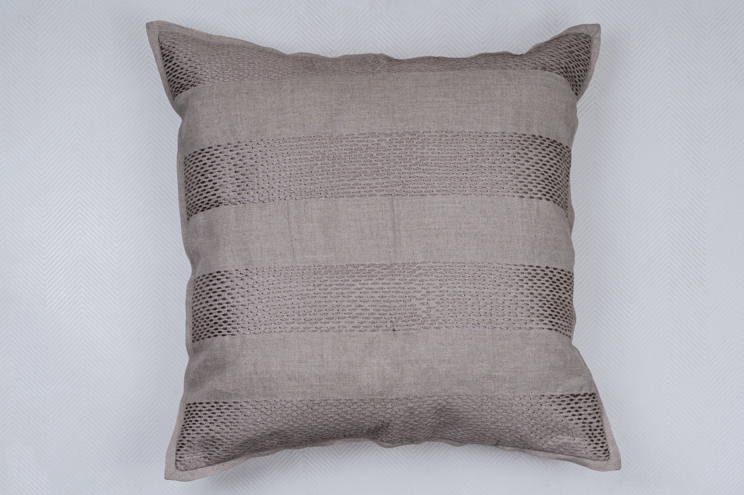 Makhattat Cushion