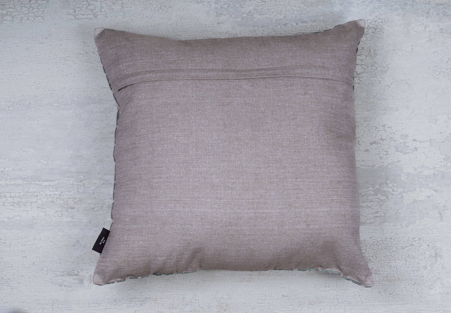 Makhattat Cushion