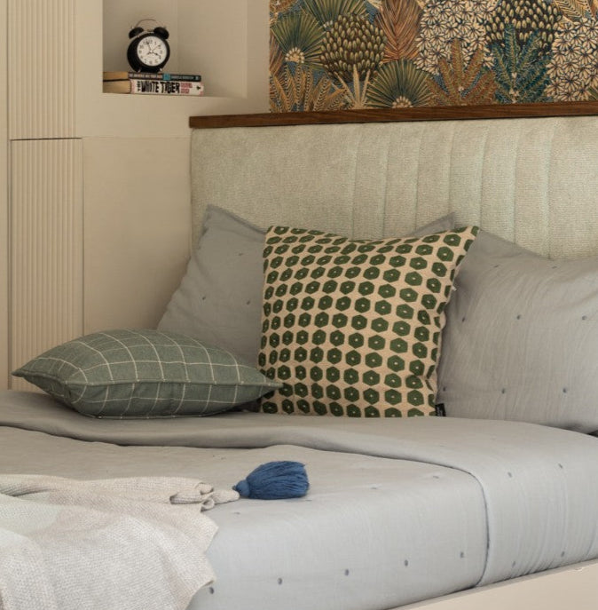 Almas Cushion - Green