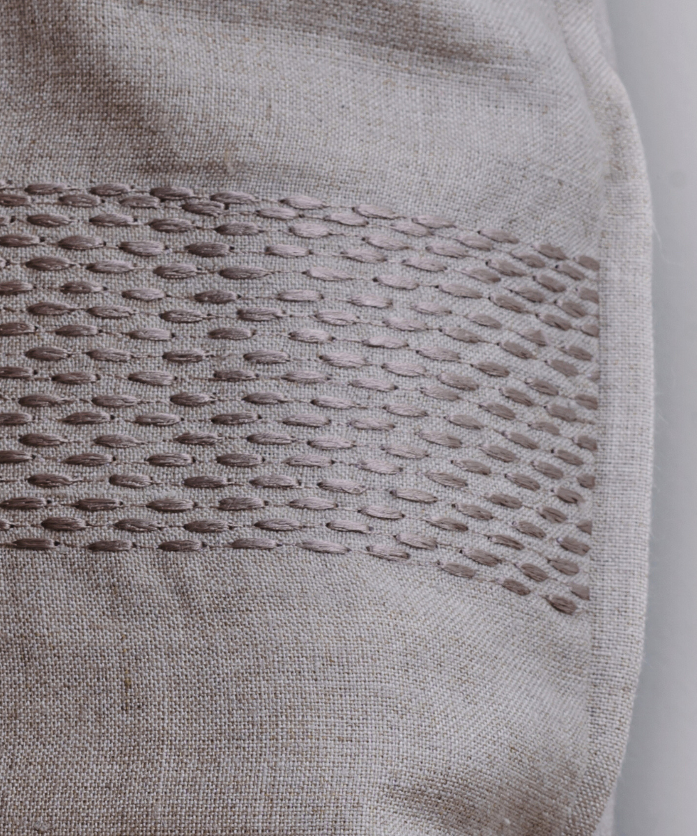 Makhattat Cushion